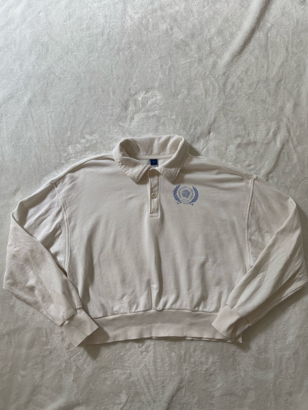 Old Navy long sleeve sweatshirt - Picture 2 of 7